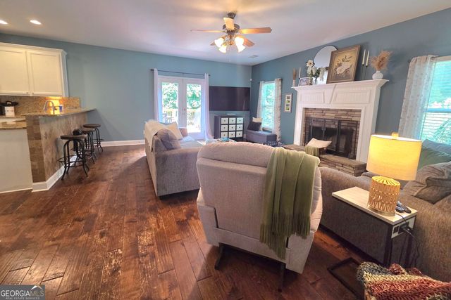 428 Oscar Court, Mcdonough, GA 30252