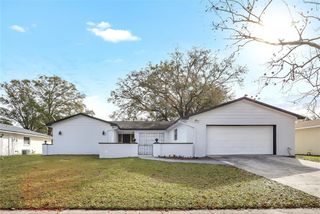 621 ASHBERRY LANE, Altamonte Springs, FL 32714