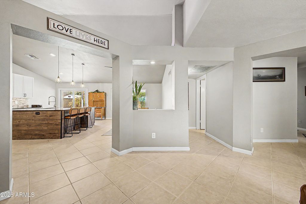 5620 W FRYE Road, Chandler, AZ 85226 — photo 4