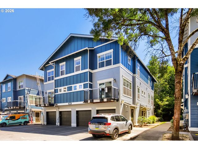 22862 Sw FOREST CREEK Dr 203, Sherwood, OR 97140
