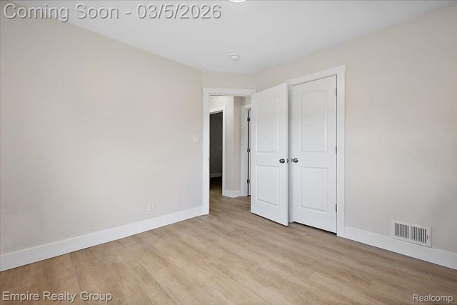 2038 Detroit Street, Dearborn, MI 48124