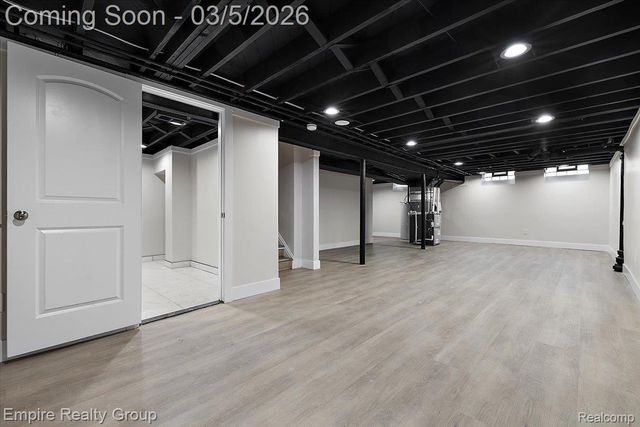 2038 Detroit Street, Dearborn, MI 48124