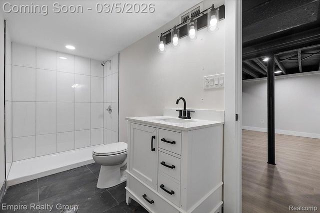 2038 Detroit Street, Dearborn, MI 48124