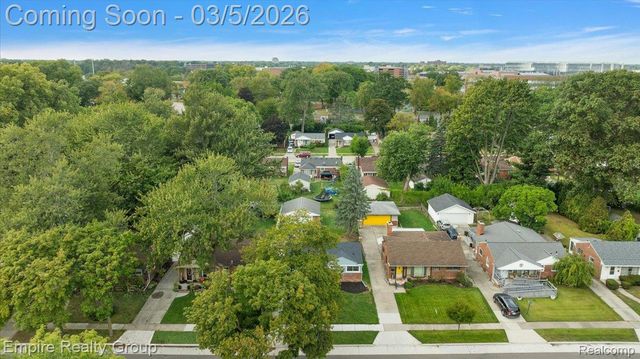 2038 Detroit Street, Dearborn, MI 48124