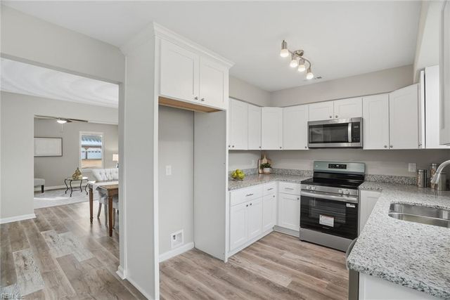 1341 Mozart DR, Virginia Beach, VA 23454