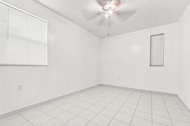 8800 NW 33RD AVE Avenue, Miami, FL 33147