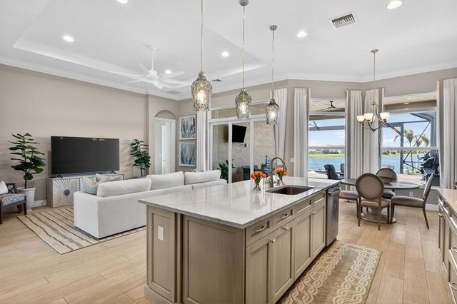 11983 SW Vano Way, Port St. Lucie, FL 34987