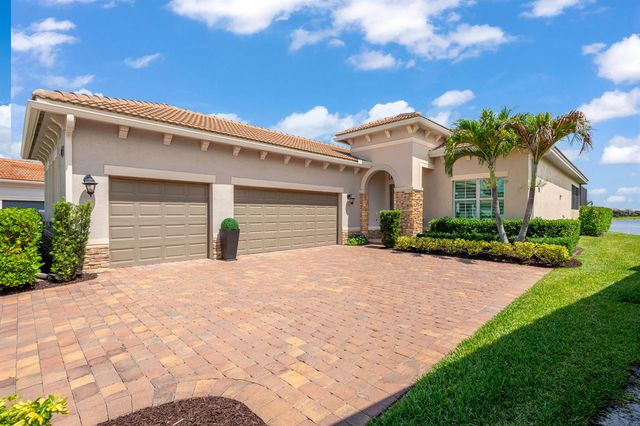 11983 SW Vano Way, Port St. Lucie, FL 34987