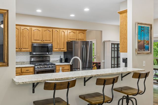 1240 Camp Ravine Rd, Burns, TN 37029