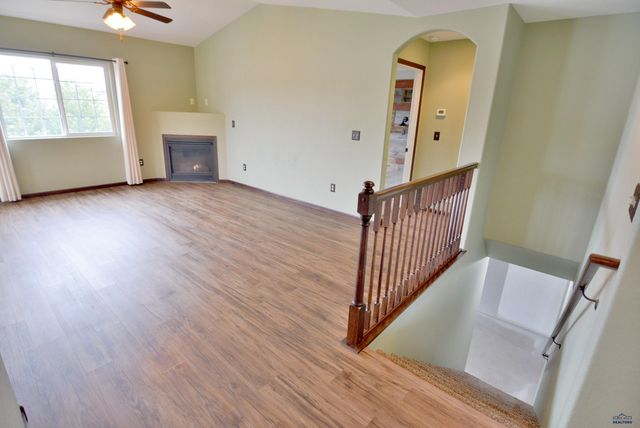 6860 CAMBRIDGE CT, Summerset, SD 57718