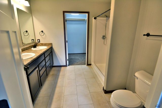 6860 CAMBRIDGE CT, Summerset, SD 57718