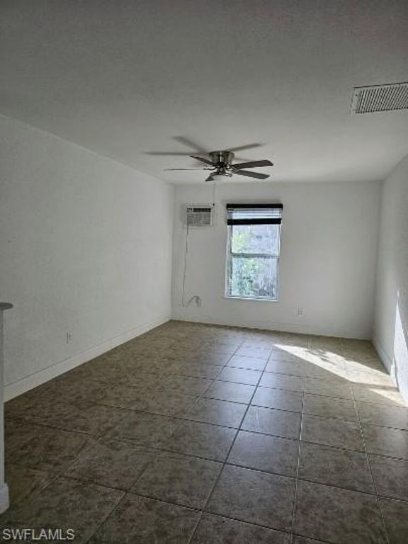 2996 Francis AVE, NAPLES, FL 34112 — photo 3