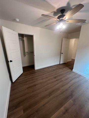 13831 Gary Avenue, Lubbock, TX 79423