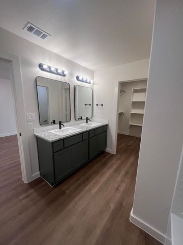 13831 Gary Avenue, Lubbock, TX 79423