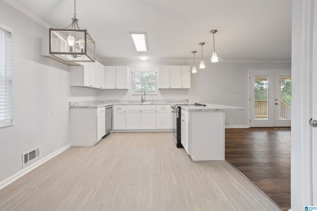 1855 EDGEHILL DRIVE, Hueytown, AL 35023