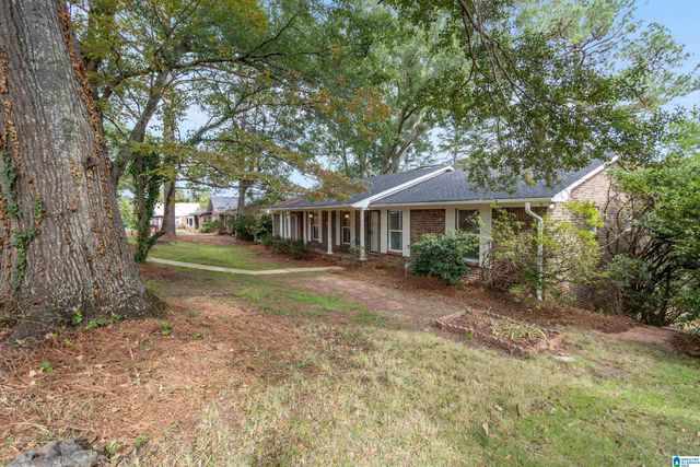 1855 EDGEHILL DRIVE, Hueytown, AL 35023