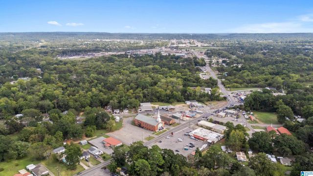 1855 EDGEHILL DRIVE, Hueytown, AL 35023