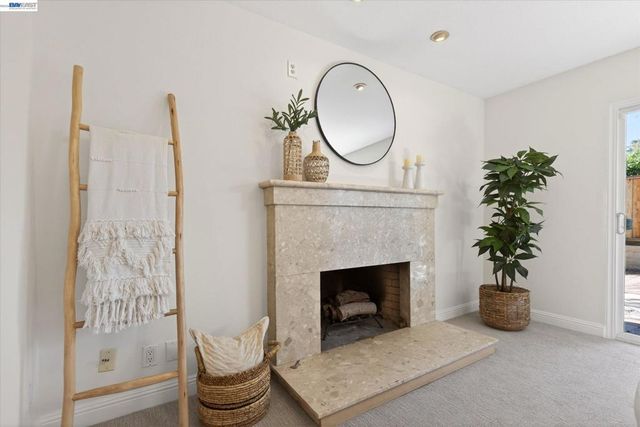 108 Summerwood Pl, Concord, CA 94518