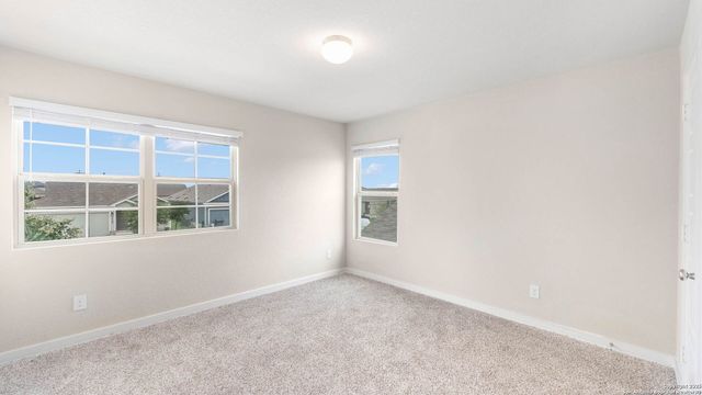 7723 BLUE GULF DR, San Antonio, TX 78222