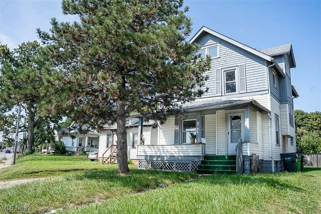 1150 Wooster Road N, Barberton, OH 44203