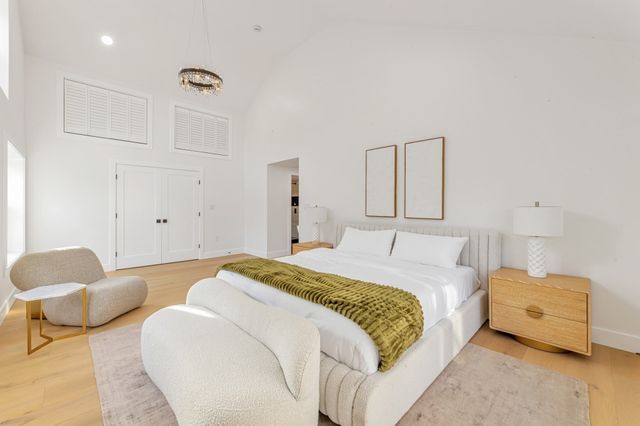 101 Hackensack Road, Boston, MA 02132