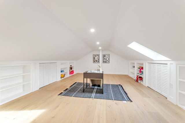 101 Hackensack Road, Boston, MA 02132