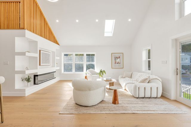 101 Hackensack Road, Boston, MA 02132
