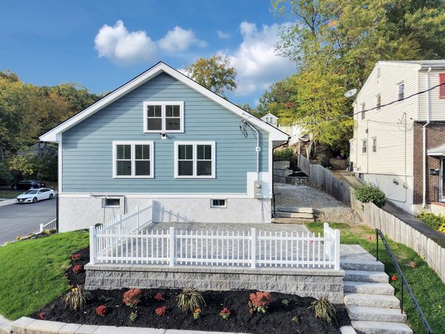 101 Hackensack Road, Boston, MA 02132