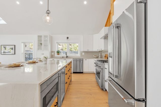 101 Hackensack Road, Boston, MA 02132