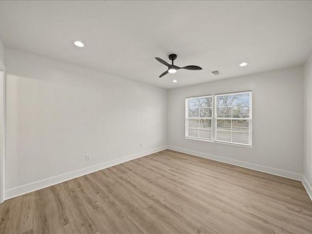 919 S Noland Road, Independence, MO 64050