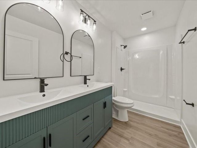 919 S Noland Road, Independence, MO 64050