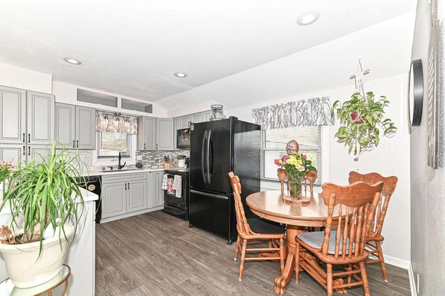 8019 W Norwich STREET, Milwaukee, WI 53220