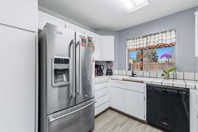 3546 W Dayton Avenue, Fresno, CA 93722