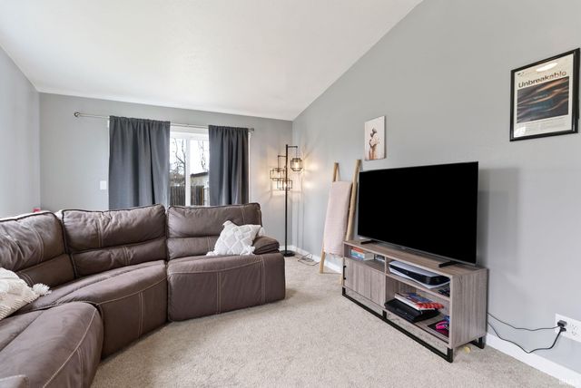 30063 W Wren Street, Elkhart, IN 46517