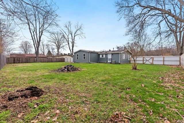 30063 W Wren Street, Elkhart, IN 46517