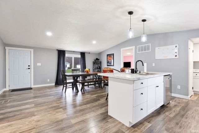 30063 W Wren Street, Elkhart, IN 46517