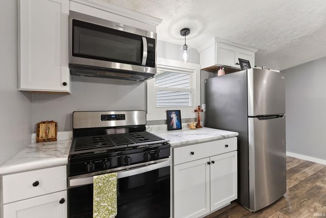 30063 W Wren Street, Elkhart, IN 46517