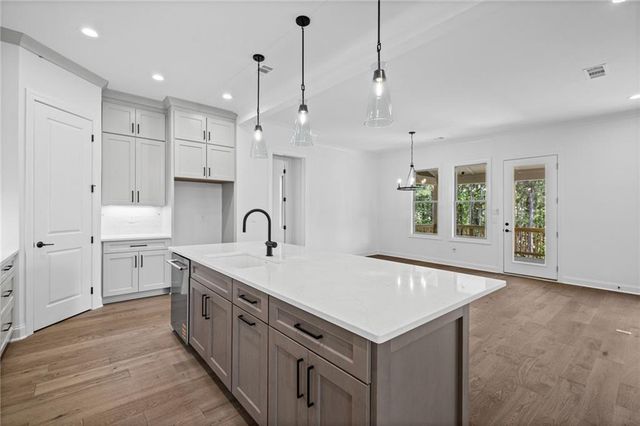 708 Woodlake Court, Canton, GA 30114