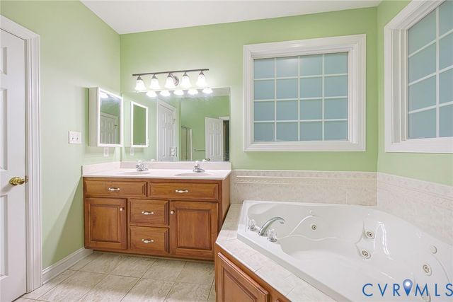 1026 Ruffin Mill Pl, Colonial Heights, VA 23834