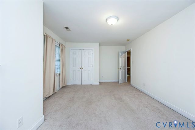 1026 Ruffin Mill Pl, Colonial Heights, VA 23834