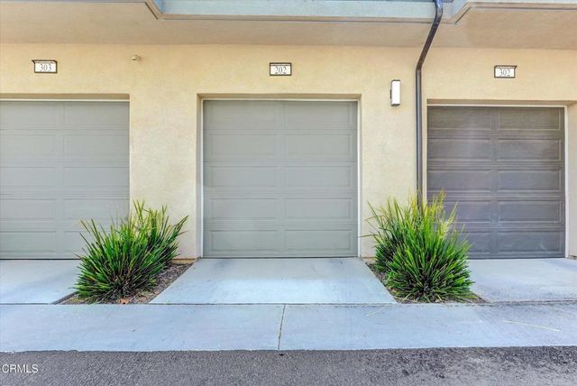 27406 N Merlin Place 202, Valencia, CA 91381