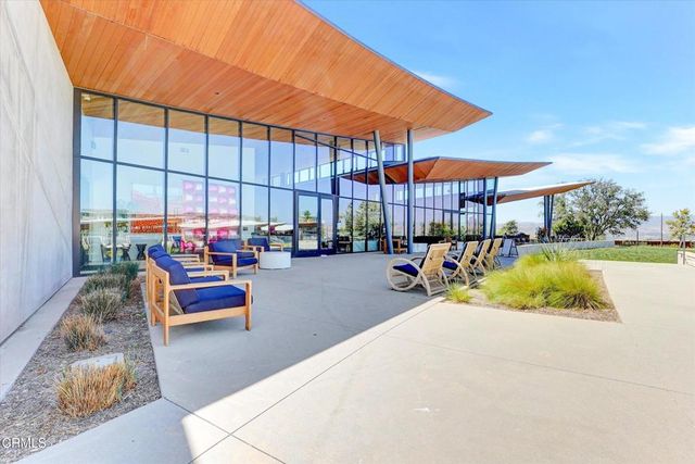 27406 N Merlin Place 202, Valencia, CA 91381