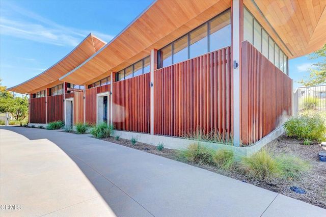 27406 N Merlin Place 202, Valencia, CA 91381
