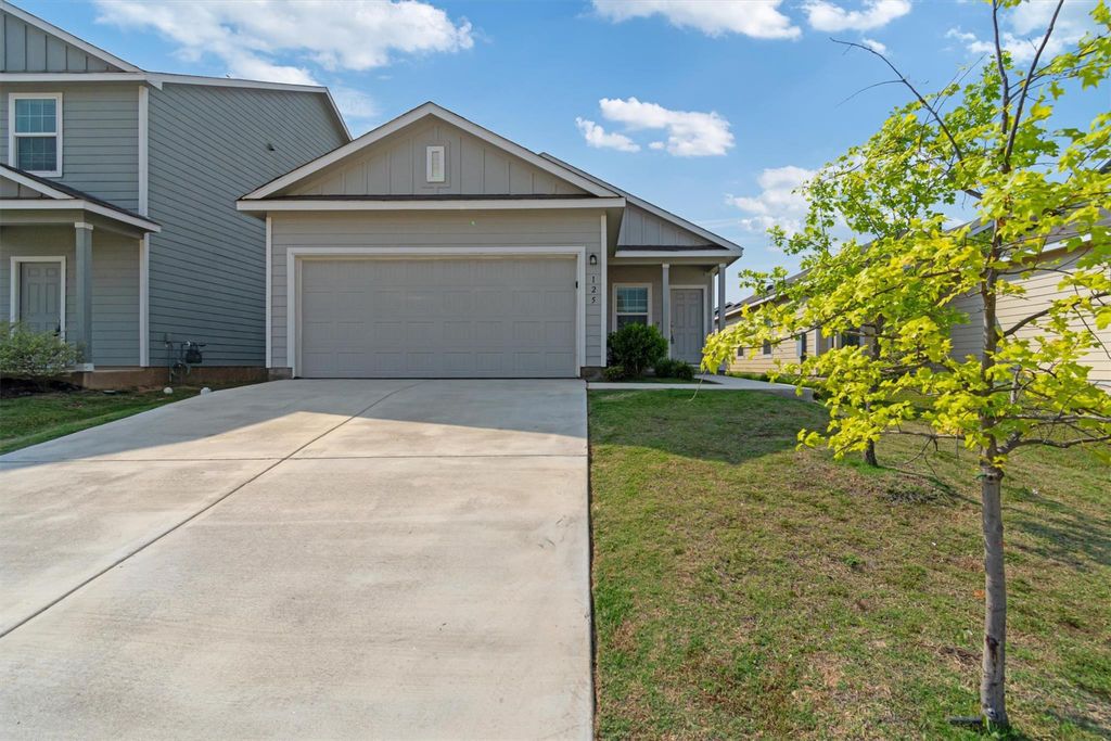 417 Soapstone PASS, Maxwell, TX 78656