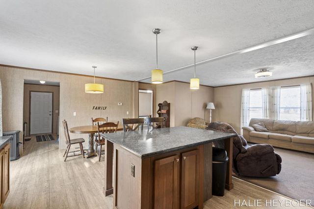 5430 128th Avenue, Manlius Twp, MI 49408