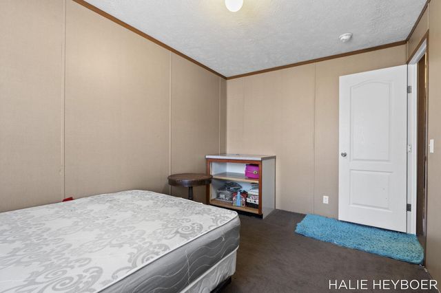 5430 128th Avenue, Manlius Twp, MI 49408