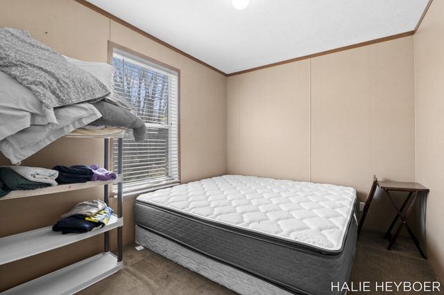 5430 128th Avenue, Manlius Twp, MI 49408