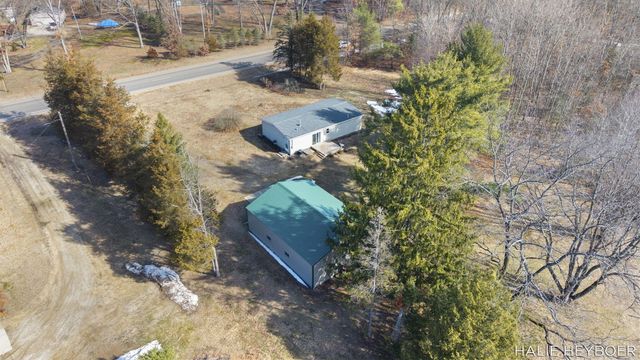 5430 128th Avenue, Manlius Twp, MI 49408