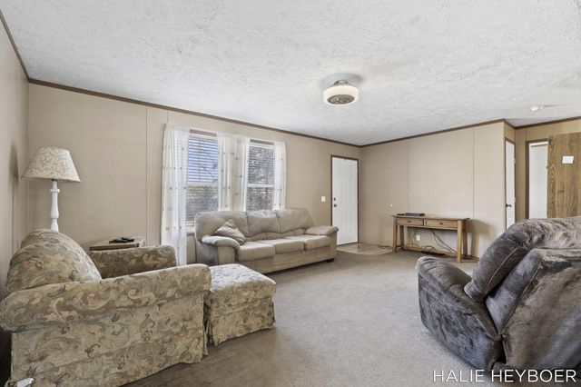 5430 128th Avenue, Manlius Twp, MI 49408