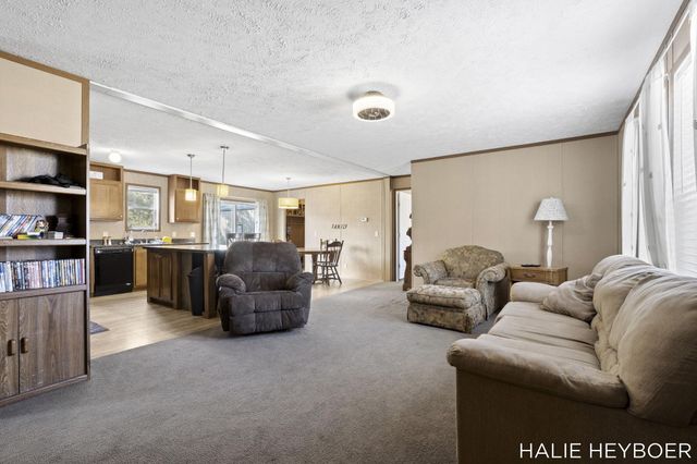 5430 128th Avenue, Manlius Twp, MI 49408